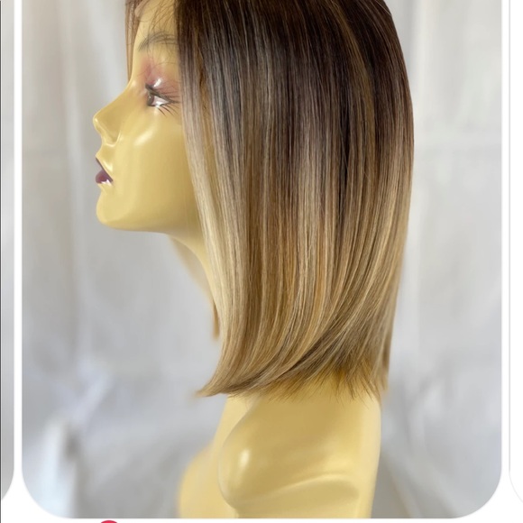 Short sassy Lacefront wig - Picture 7 of 15
